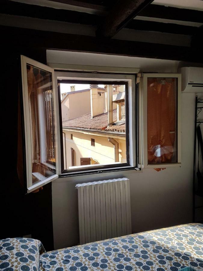 La Soffitta Lägenhet Bologna Exteriör bild