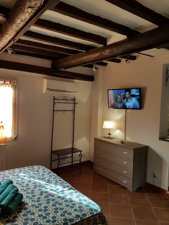 La Soffitta Lägenhet Bologna Exteriör bild